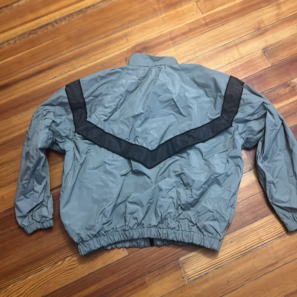 Two Old school Army PT Jackets, Sizes are XL and XXL - Picture 2 of 6